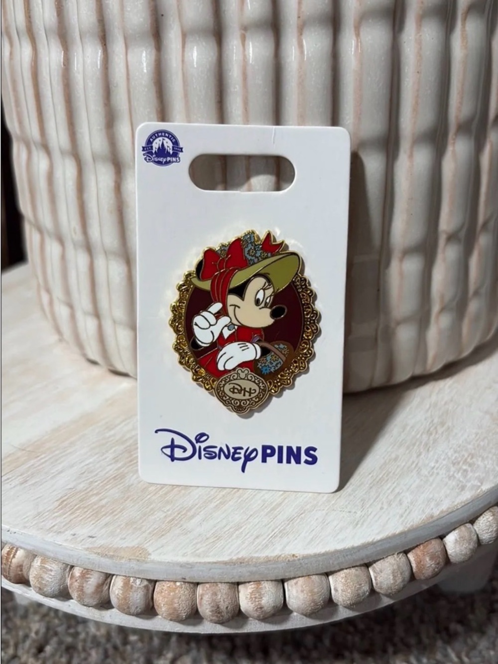 Minnie Mouse Enamel Disney parks pin